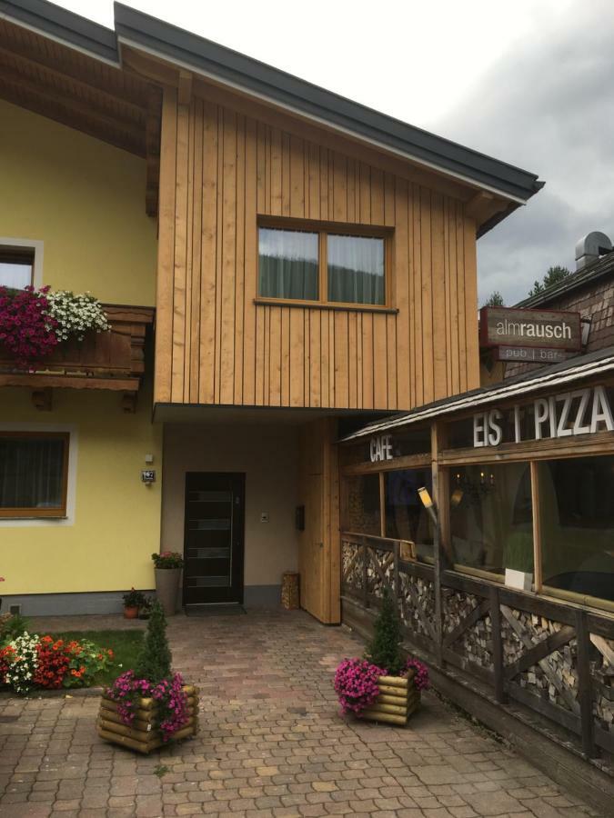 - Vollholz Im Zentrum Von Apartment *