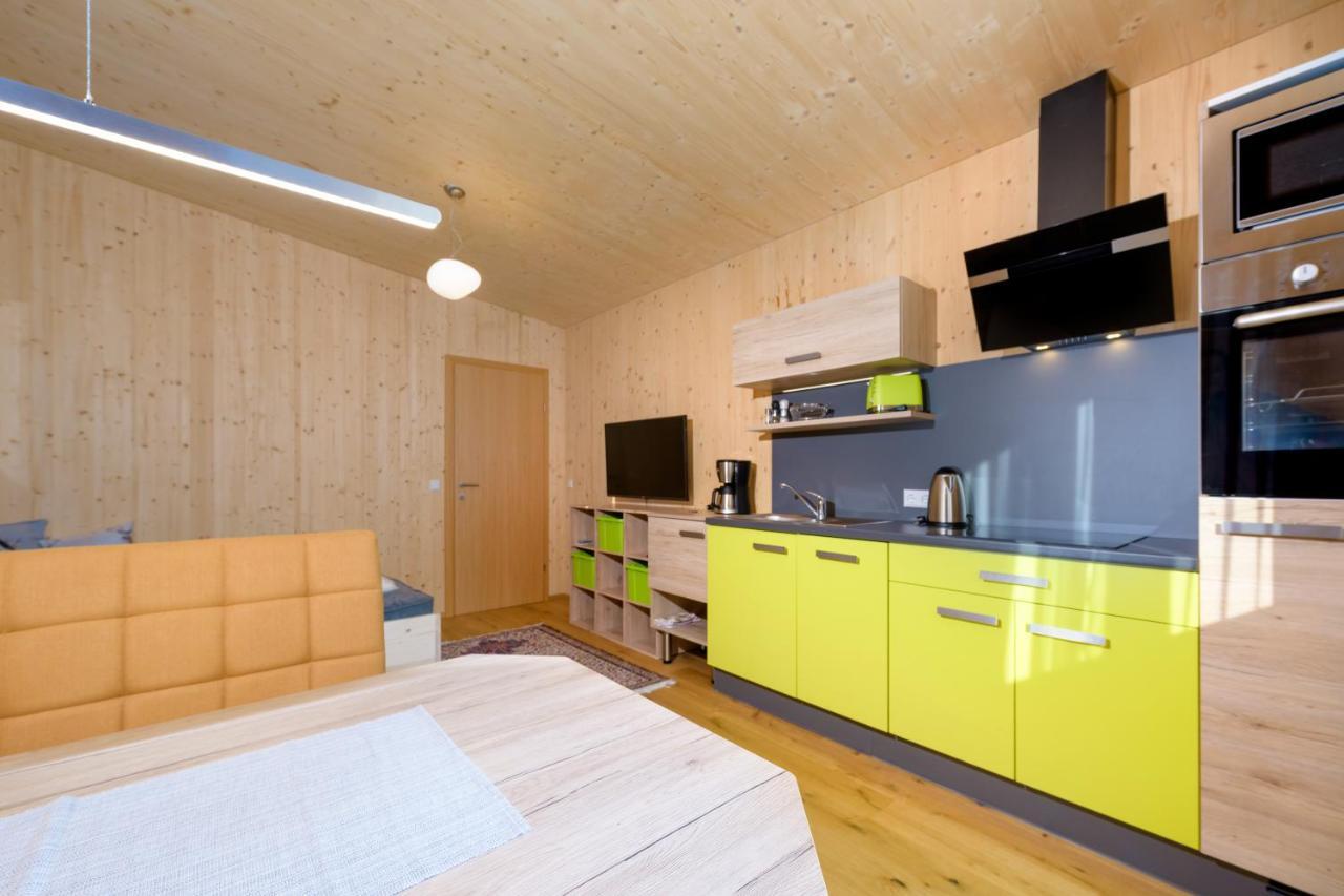 - Vollholz Im Zentrum Von