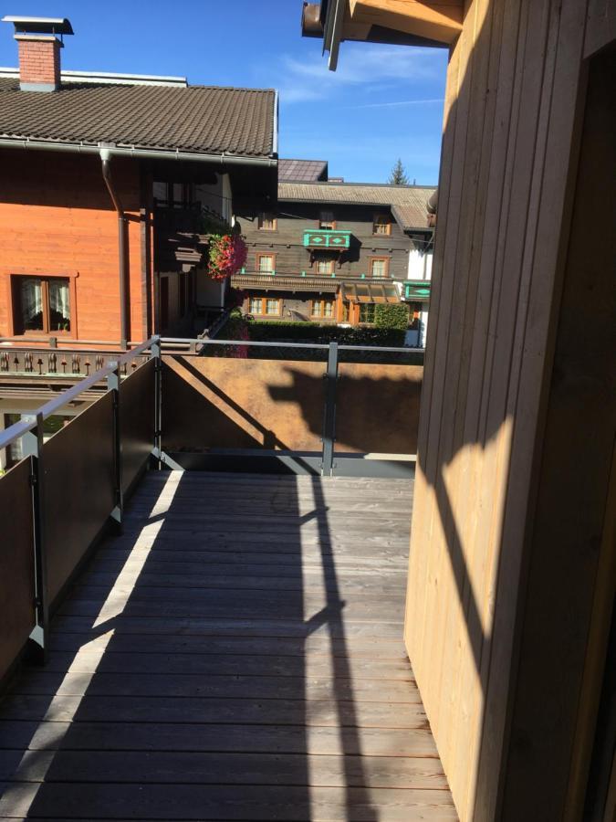 - Vollholz Im Zentrum Von *